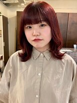 アクアオモテサンドウ(ACQUA omotesando)&nbsp;△ブリーチなし暖色系カラー韓国風チェリーレッドレイヤーカット