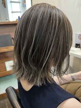 ウル(Ulu) #バレイヤージュ