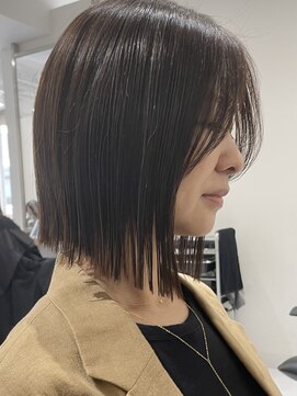 ヨロ 小岩(YOLO) ハイライトカラーミルクティーベージュケアブリーチダブルカラー