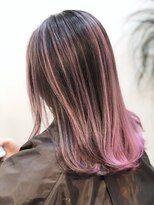 リーラ(Lila)&nbsp;ピンクベージュ×バレイヤージュ