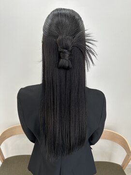 ソソ(soso.) 360°可愛いヘアアレンジ【Y2K】