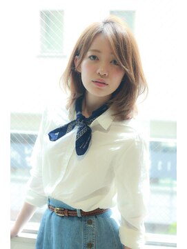 エミュ 新宿(emu) ミディアムレイヤー 大人レイヤー