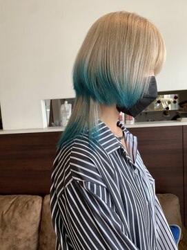 いろあそび 八王子 ホワイトベージュ×ターコイズブルー