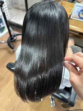 ビス リアン 川口店(Vis lien) 20代30代40代大人可愛い髪質改善カラー艶感ストレート透明感