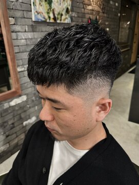 スリーセント 栄(3/cent) クロップ/ビジネス/刈り上げ/メンズカット/スキンフェード