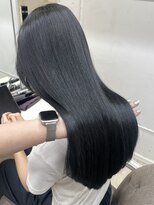 シーン(seen)&nbsp;【ブルーブラック】小顔前髪ワンカールくびレイヤーカット黒髪