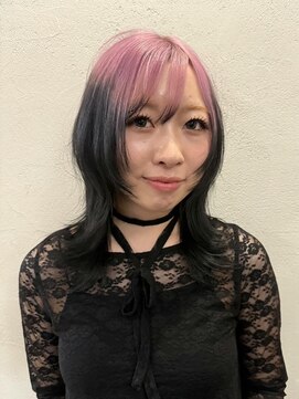 ナービス(NARVIS) 顔まわりレイヤー/外ハネ/ルーツカラー/デザインカラー/ブリーチ