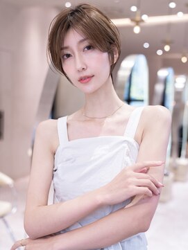 ケアリー プレナ海浜幕張(Carelly) デザインカラー/レイヤーカット/ウェットヘア/オリーブベージュ