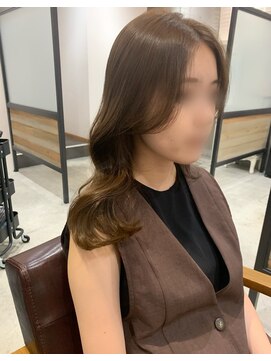 ジーナ 博多(Zina) くすみベージュ