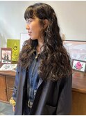くせ毛風ドライパーマロングカーテンバングカーリーヘアレイヤー