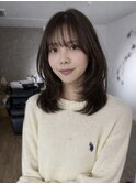 大分ハッシュカット胸上鎖骨下ミディアムレイヤースタイルかるめ
