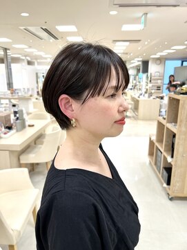 ケンジ 平塚ラスカ店(KENJE) ワンホンレイヤー/ミルクティーブロンド/ダークブルー/平塚駅