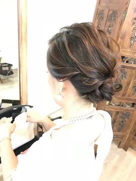 ロカット サロン(Roquat Salon) シンプルきれいめアップアレンジ【ヘアアレンジ　立川/立川南】
