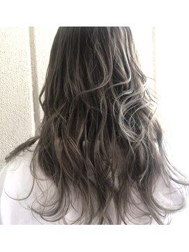 ヘアーブレイス(hair brace) 外国人風ハイライト×プラチナグレージュ 【hair brace】