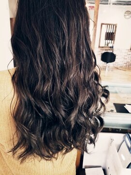 グレープバイン(GRAPEVINES) 大人かわいい/ロング/パーマヘア