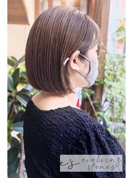 イーズ(e's) 【中目黒e's】ボブが得意◎大人のシンプルボブ×ミルクティ
