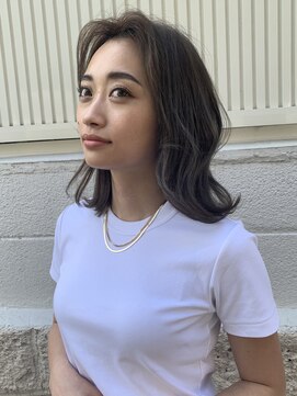 ミレバイジェニー (mirae by geny) ミディアムはくびれヘアがおすすめです♪RINO