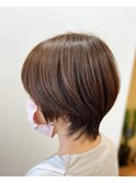大人のくびれショート