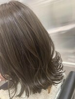 トッカ ヘアアンドトリートメント バイ リウム(tocca hair&treatment by Rium) ツヤカラー×外ハネアレンジ