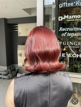 ルフレ 新宿本店1st(Reflet) レッドカラー人気！