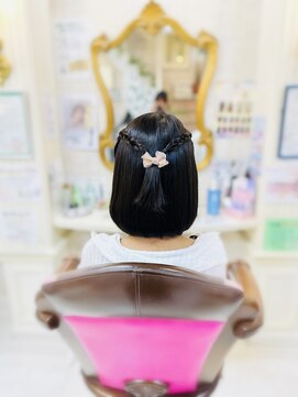 美容室 ティンカーベル ボブヘア