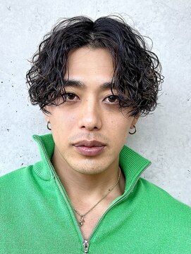 インフィニス 恵比寿(Infinis) 【infinis】波巻きパーマ×センターパート