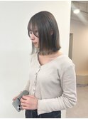 ミディアムボブ/オリーブベージュ