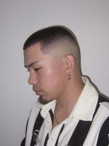 アストロ(ASTRO)&nbsp;一宮スキンフェード×バズスタイルベリーショート