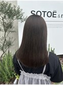 赤み抑えて暗くなりすぎないオリーブカラー