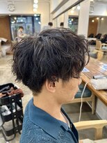 ファルベ(Farbe) フェザー/サーフカール/センターパート/波巻きツイスパ