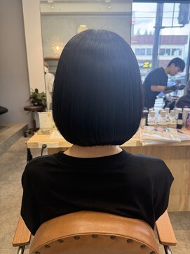 ジュネス 奈良橿原(Jeunesse) 艶ボブ×酸性矯正