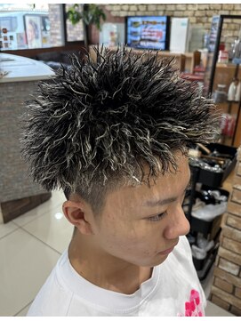 Dominion BarberShop【ドミニオンバーバーショップ】【9月中旬 NEW OPEN(予定)】 ショートツイスト×ホワイトメッシュ