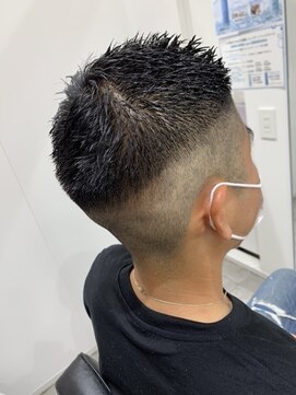 フェードカット 短髪 黒髪 ジェルスタイリング L メンズアヴァンス 堺新金岡駅前店 Men S Avance のヘアカタログ ホットペッパービューティー