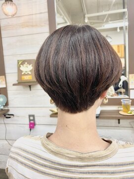 ベルクープス 天王寺店(Belle Coupes) 【Bellecoupes】岡本真由美  マッシュショートヘア 丸みショート