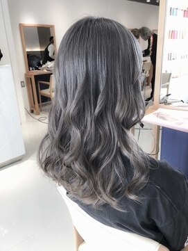 デイズ(days) ＊ブリーチなし透明感カラー　黒髪　グレージュカラー