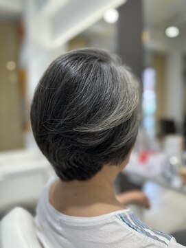 ヘアーアティレ(HAIR attirer) 大人ショートボブ