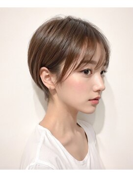 エヌプラス(N+) デザインカラーレイヤーカットウェットヘアオリーブベージュ