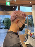 短髪ピンクベージュ