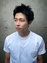 ビンゴ(BINGO)&nbsp;1776黒髪アッシュブラックアップバング束間ツーブロック刈り上げ