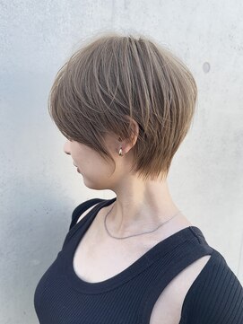 アンド ストーリーズ(&STORIES) ショートボブ髪型30代40代50代前髪あり前髪なし面長丸顔【倉田】