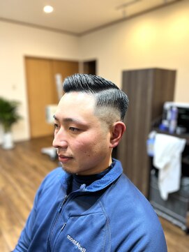 ヘッドハンター(HEAD HUNTER) フェードカット