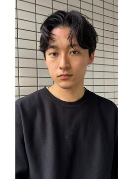 サンアタゴノット(san.atagonot) 刈り上げないセンターパート　ニュアンスパーマ/フェザーパーマ