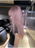 イメチェン/ホワイトブロンド/外ハネボブ/美髪/栄
