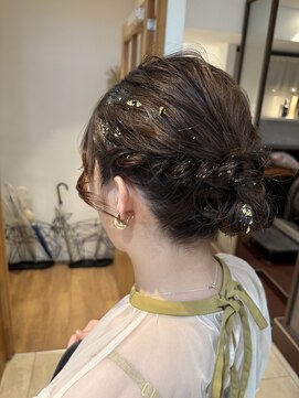 ネオリーブニコ 大井町店(Neolive Nico) シニヨン