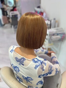 モナバイルーブル(MONA by Louvre) 【MONA名古屋駅】ミルクティーベージュ/ダブルカラー