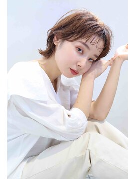 ルミエ 中野島(LUMIE) オン眉ショートウルフ