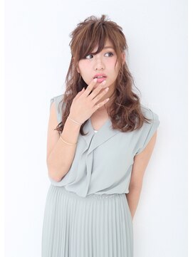 ヘアーズ ベリー 古市店(hairs BERRY) 波ウェーブ×ハーフアップアレンジ