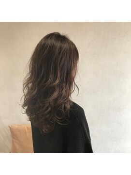 ライフ ウィズ ヘア(LIFE with HAIR) コクのある透明感ロング