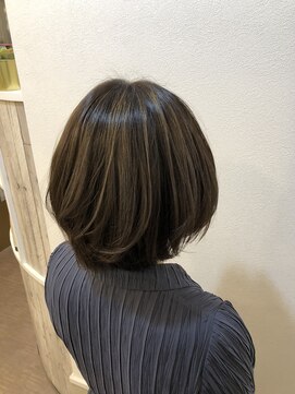 セブンルックス モカ 宇都宮鶴田店(7LOOKS mocha) ハイライトくすみベージュ