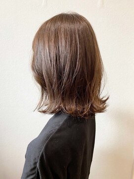 マッシュ チャヤマチ(MASHU chayamachi) 外ハネミディアム